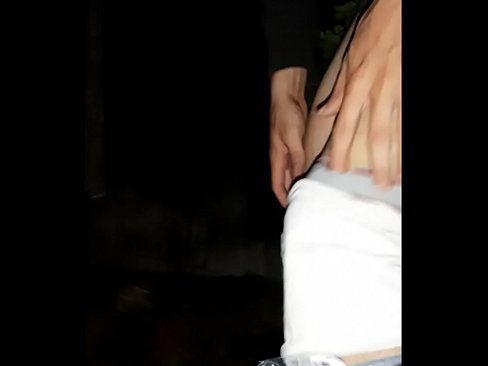 ❤️ Maƙwabcina ya yi tsalle ya hau bangon keɓe na Batsa na Rasha